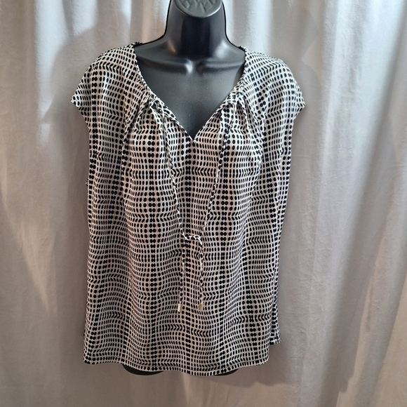 Liz Claiborne short sleeve blouse XL - Picture 3 of 6
